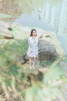 邻居女孩
